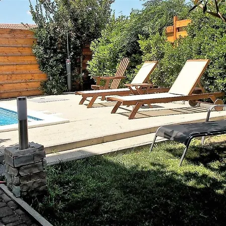 Sima- Luxury With Private Pool *