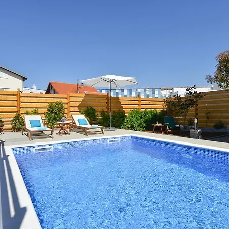 Sima- Luxury With Private Pool Apartamento