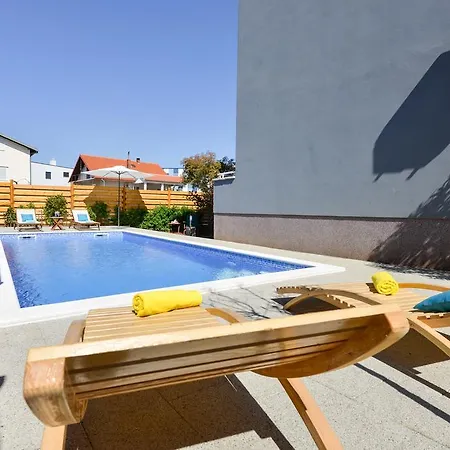 Sima- Luxury With Private Pool * Zadar